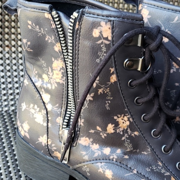 Booties - Picture 3 of 5